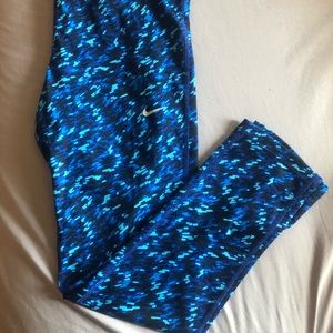 Nike Dri Fit Cropped Leggings